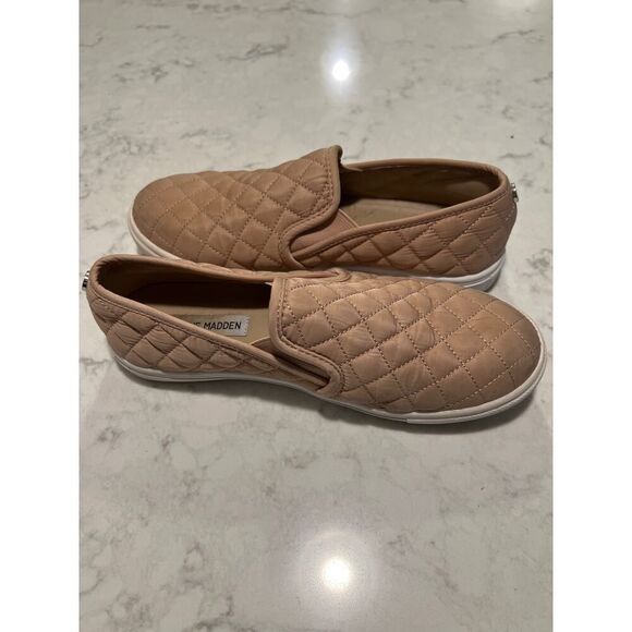 Steve Madden Quilted Tan Loafers - Picture 5 of 9